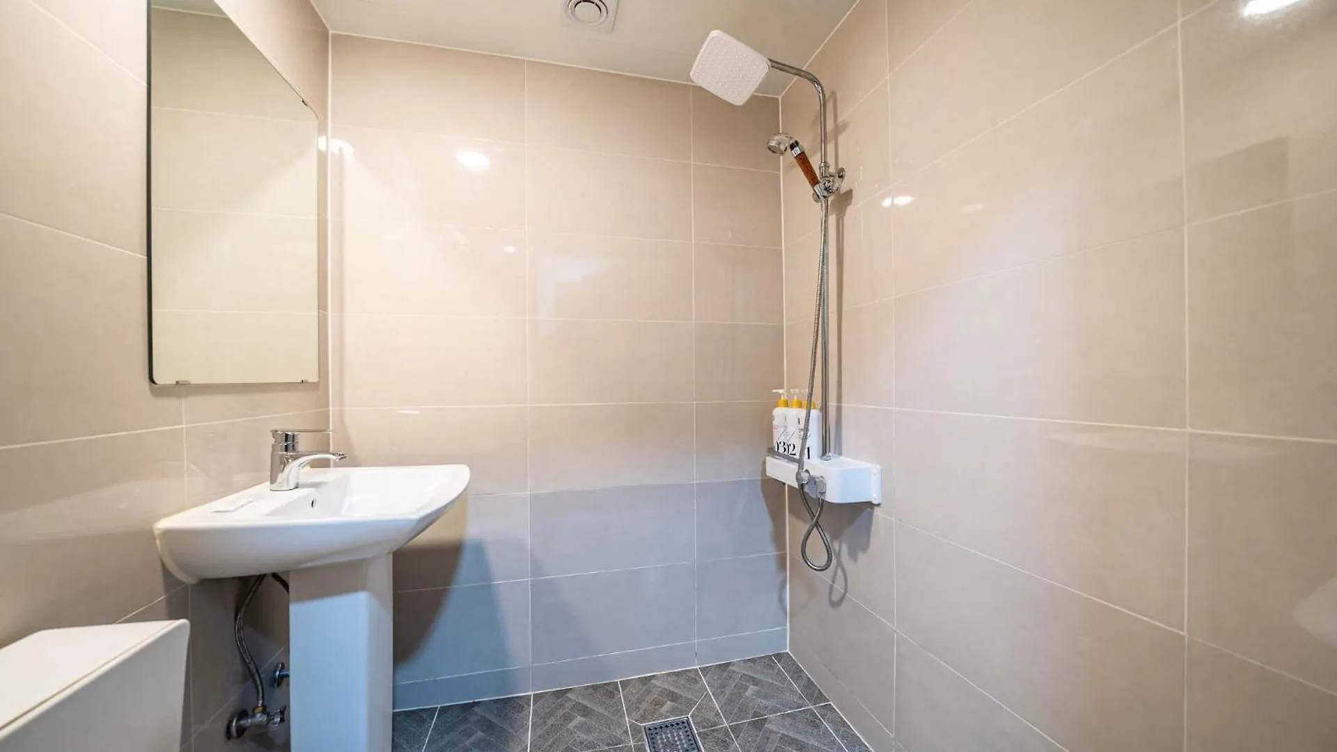 ***  Hotel Rodem Incheon South Korea