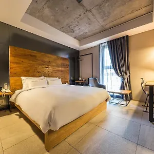 Airport Seattle ホテル